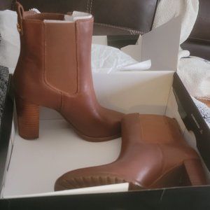NIB Ralph Lauren Boots